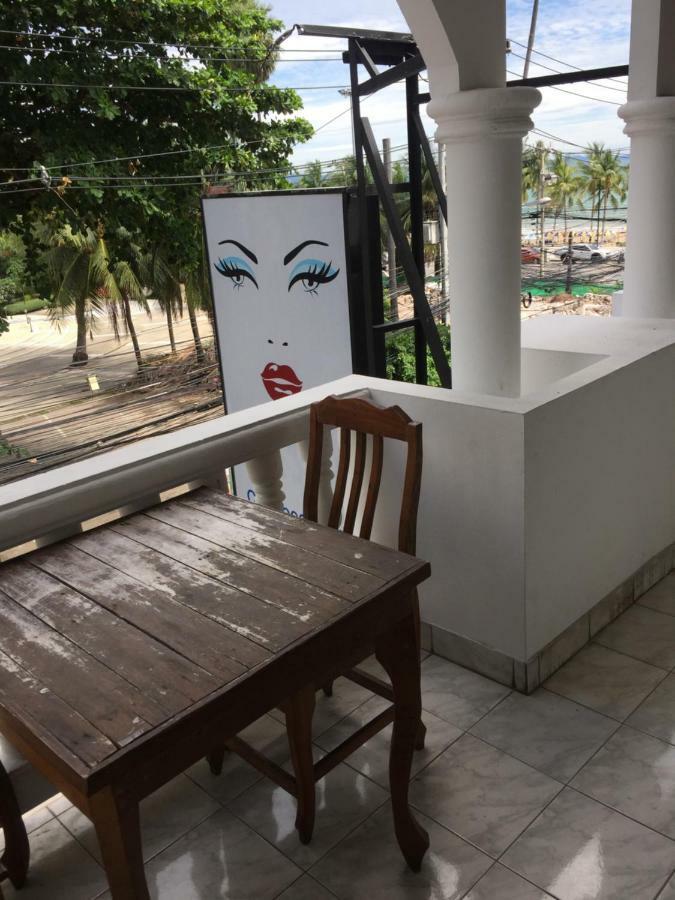 Escobar Guesthouse 좀티엔 비치 외부 사진