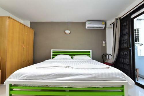 Escobar Guesthouse 좀티엔 비치 외부 사진